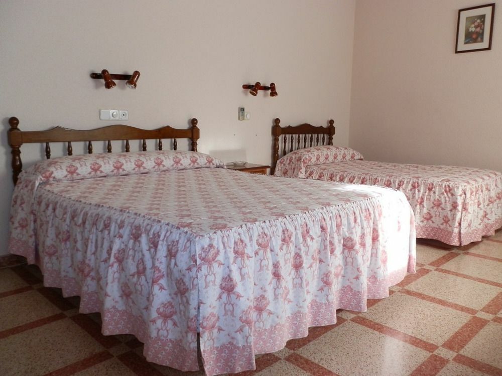 Hostal San Poul Consuegra Zewnętrze zdjęcie